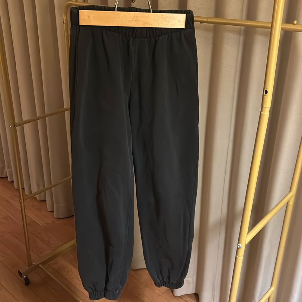 Brandy Melville sweatpants